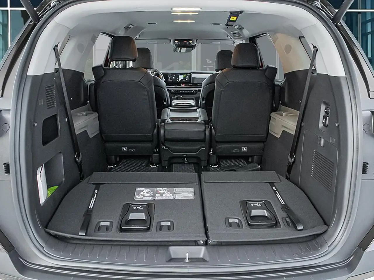 Kia Carnival photo Kia Carnival