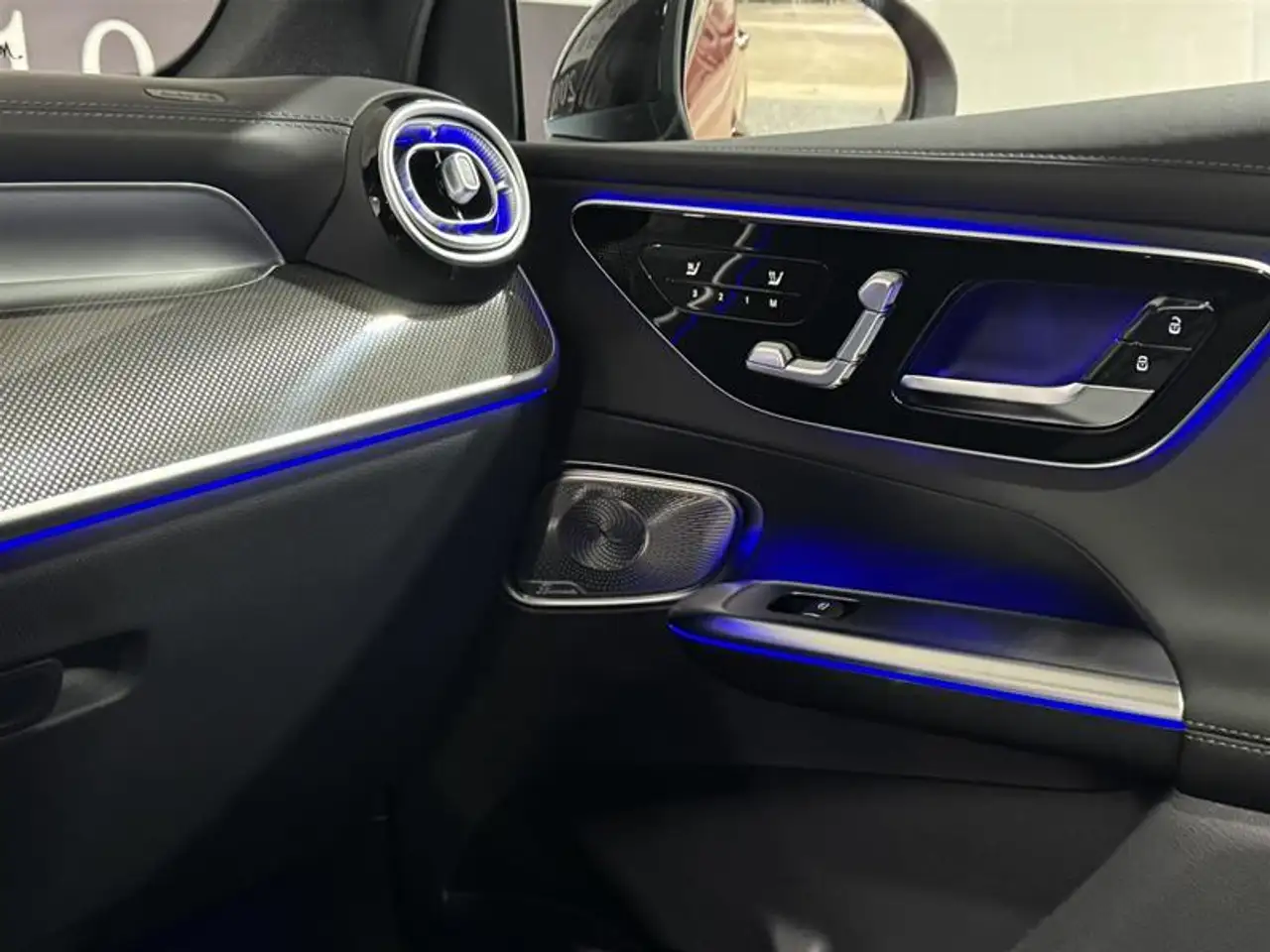 Mercedes-Benz GLC photo Mercedes-Benz GLC