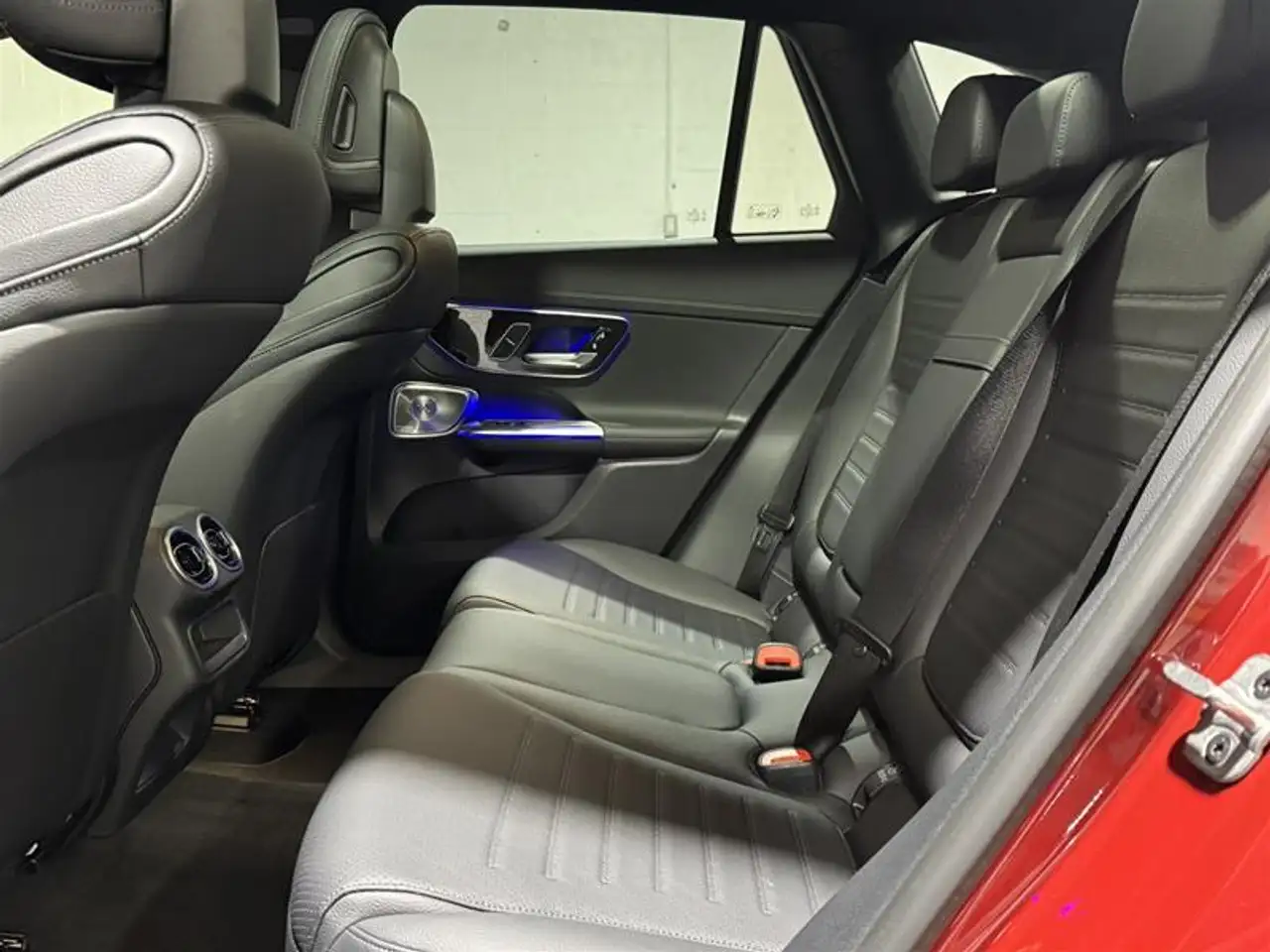 Mercedes-Benz GLC photo Mercedes-Benz GLC