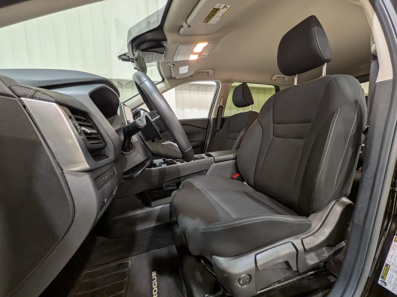 Nissan Rogue photo Nissan Rogue