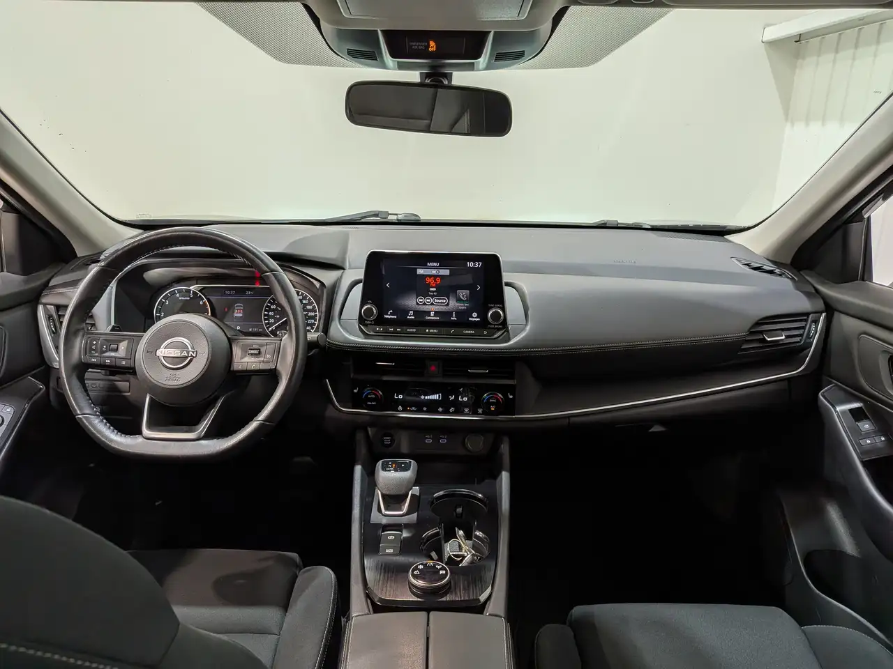 Nissan Rogue photo Nissan Rogue