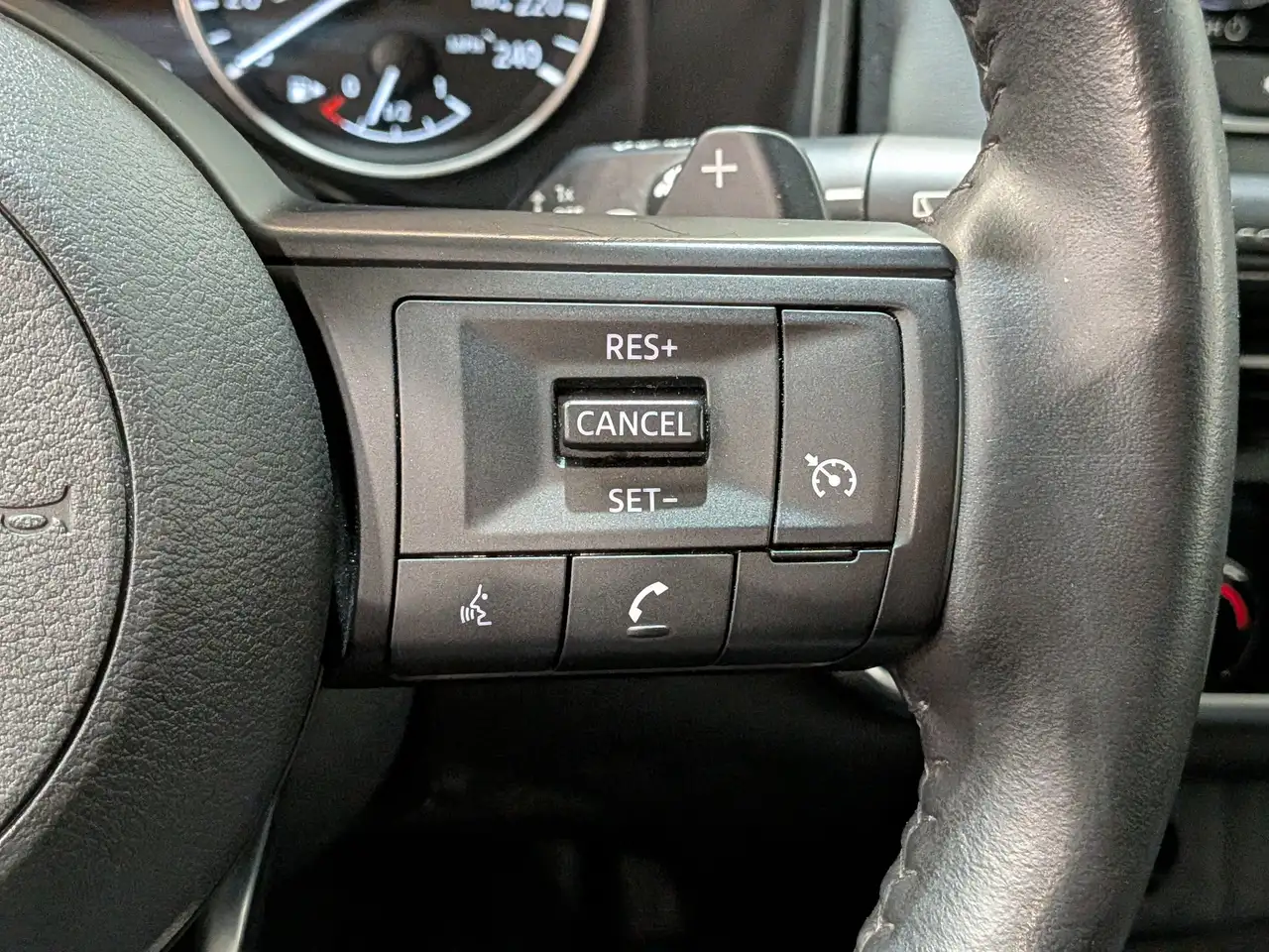 Nissan Rogue photo Nissan Rogue