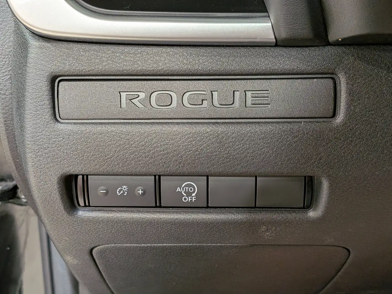 Nissan Rogue photo Nissan Rogue