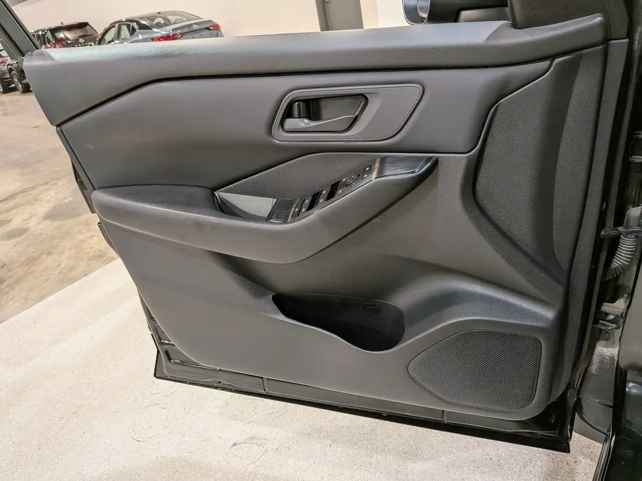 Nissan Rogue photo Nissan Rogue