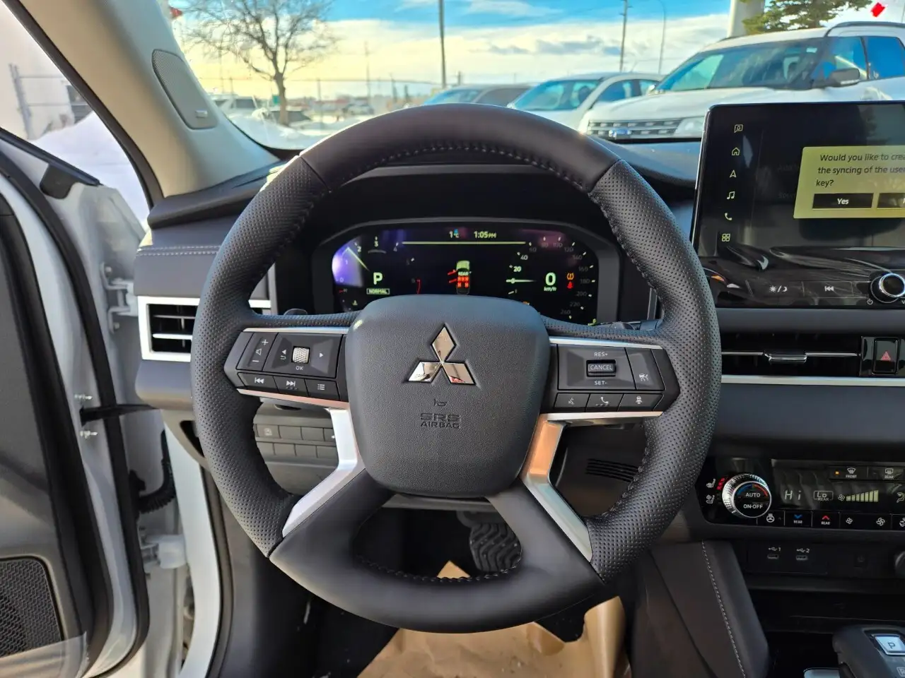 Mitsubishi Outlander photo Mitsubishi Outlander