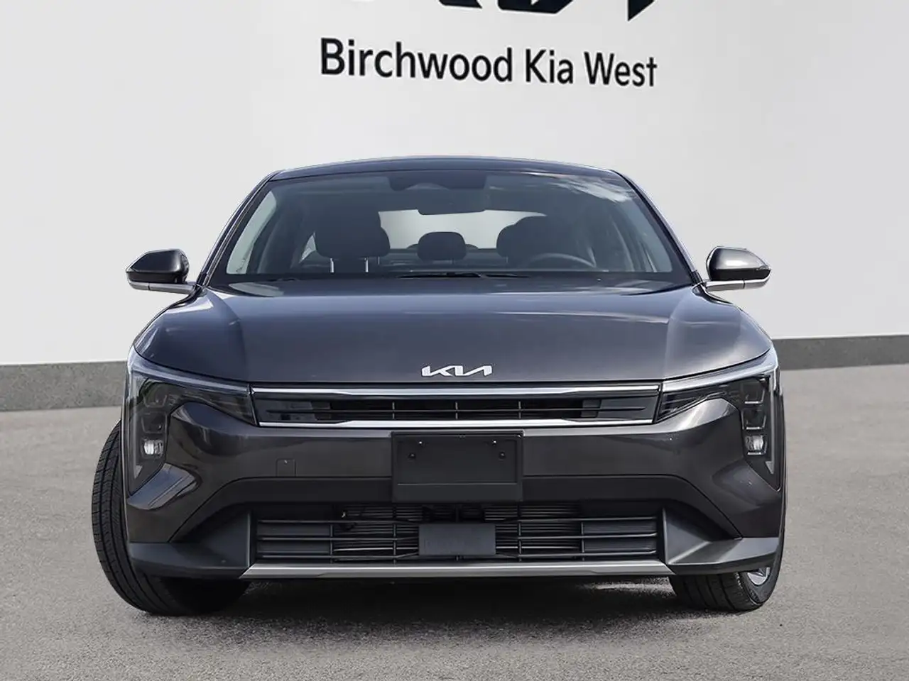 Kia K4 снимка Kia K4