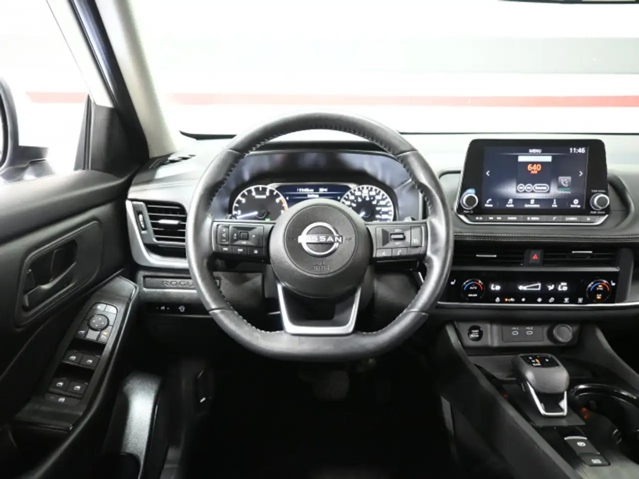 Nissan Rogue fotografie Nissan Rogue