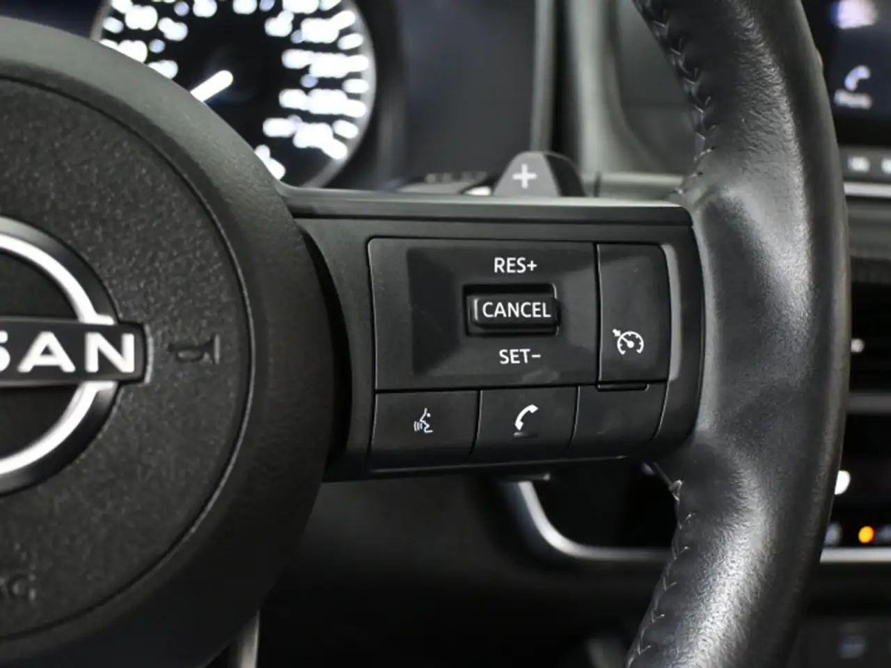 Nissan Rogue fotografie Nissan Rogue
