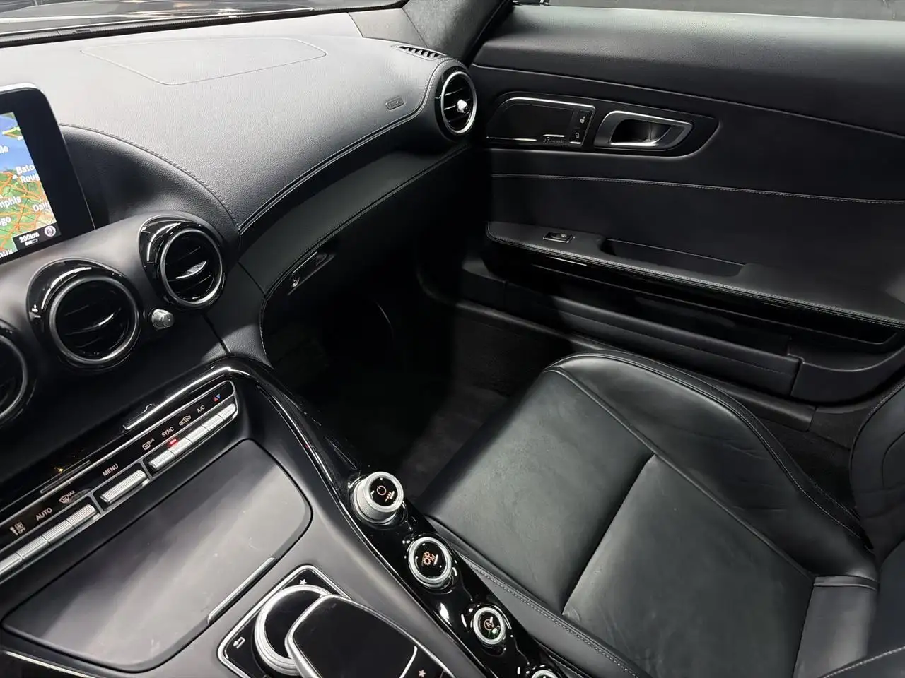 Mercedes-Benz AMG GT photo Mercedes-Benz AMG GT