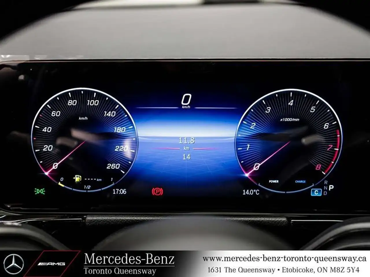 Mercedes-Benz GLA photo Mercedes-Benz GLA