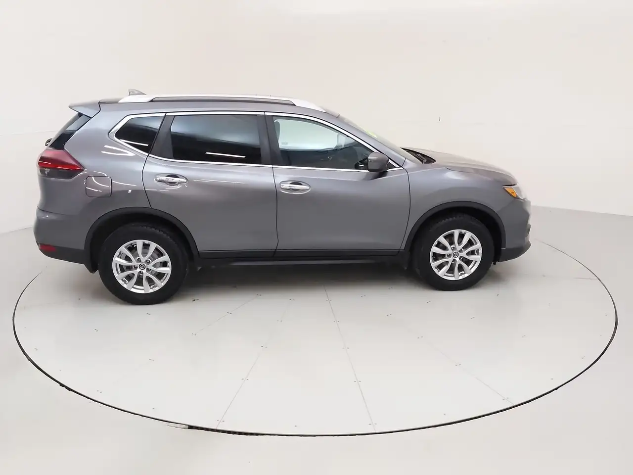 Nissan Rogue fotografie Nissan Rogue