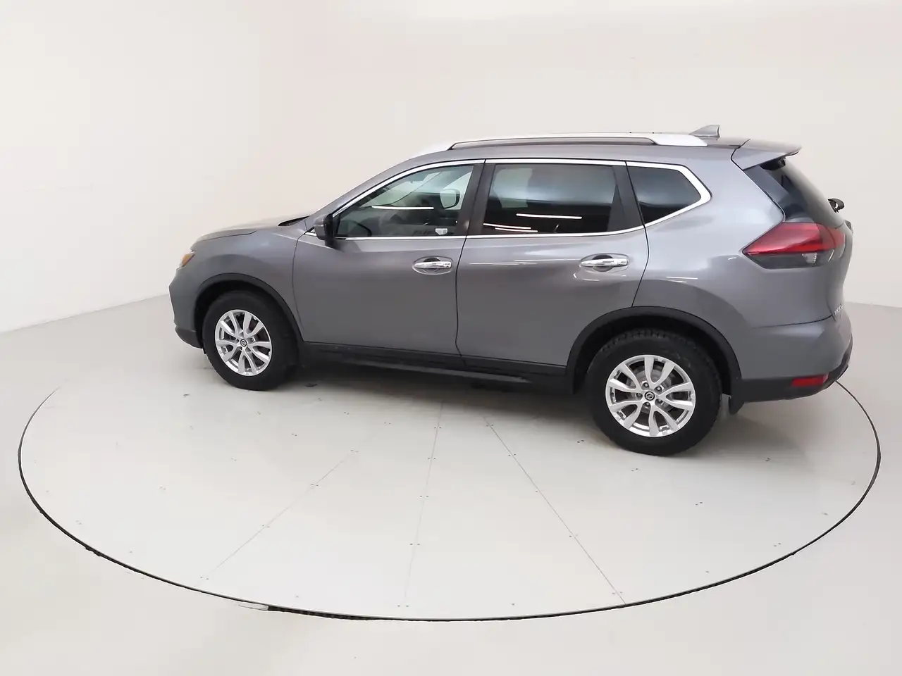 Nissan Rogue fotografie Nissan Rogue