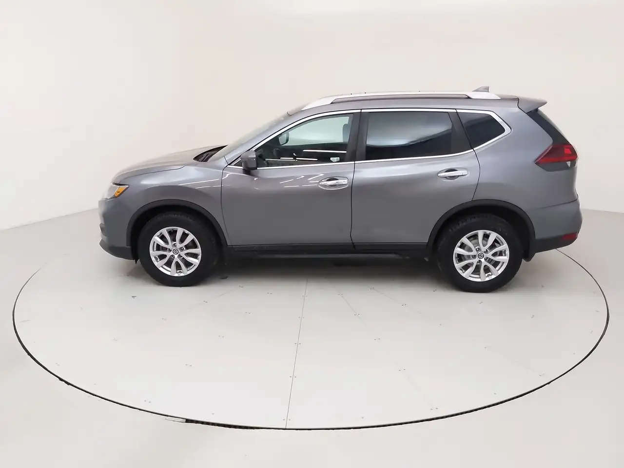 Nissan Rogue fotografie Nissan Rogue