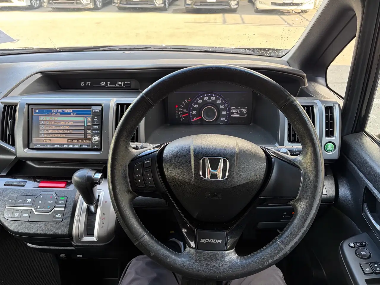 Honda Stepwgn photo Honda Stepwgn