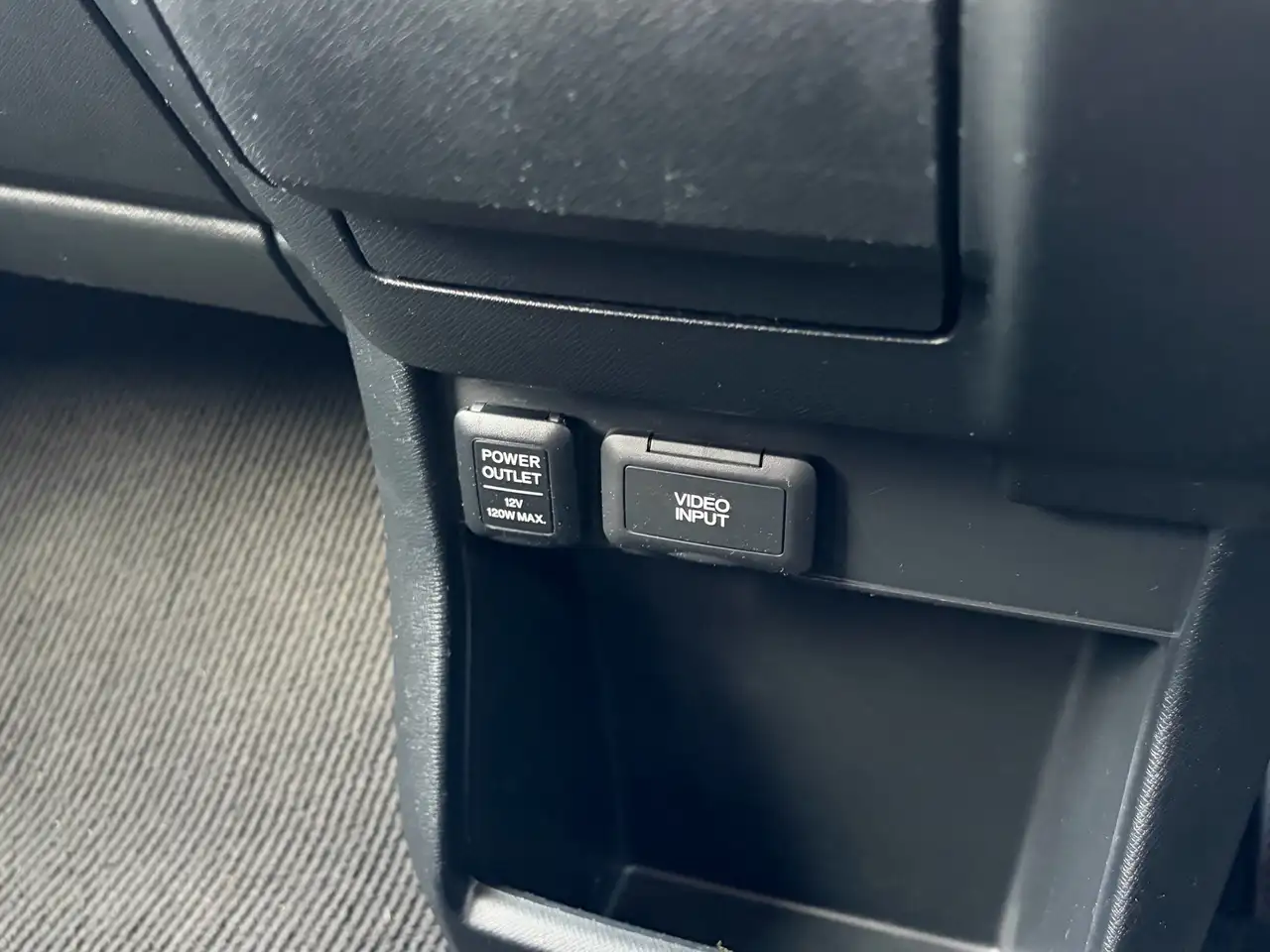 Honda Stepwgn photo Honda Stepwgn