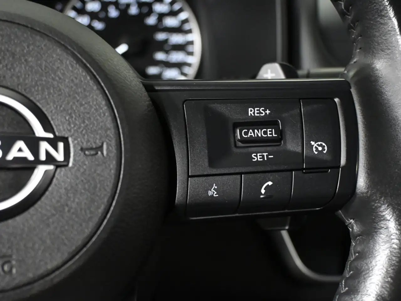 Nissan Rogue fotografie Nissan Rogue