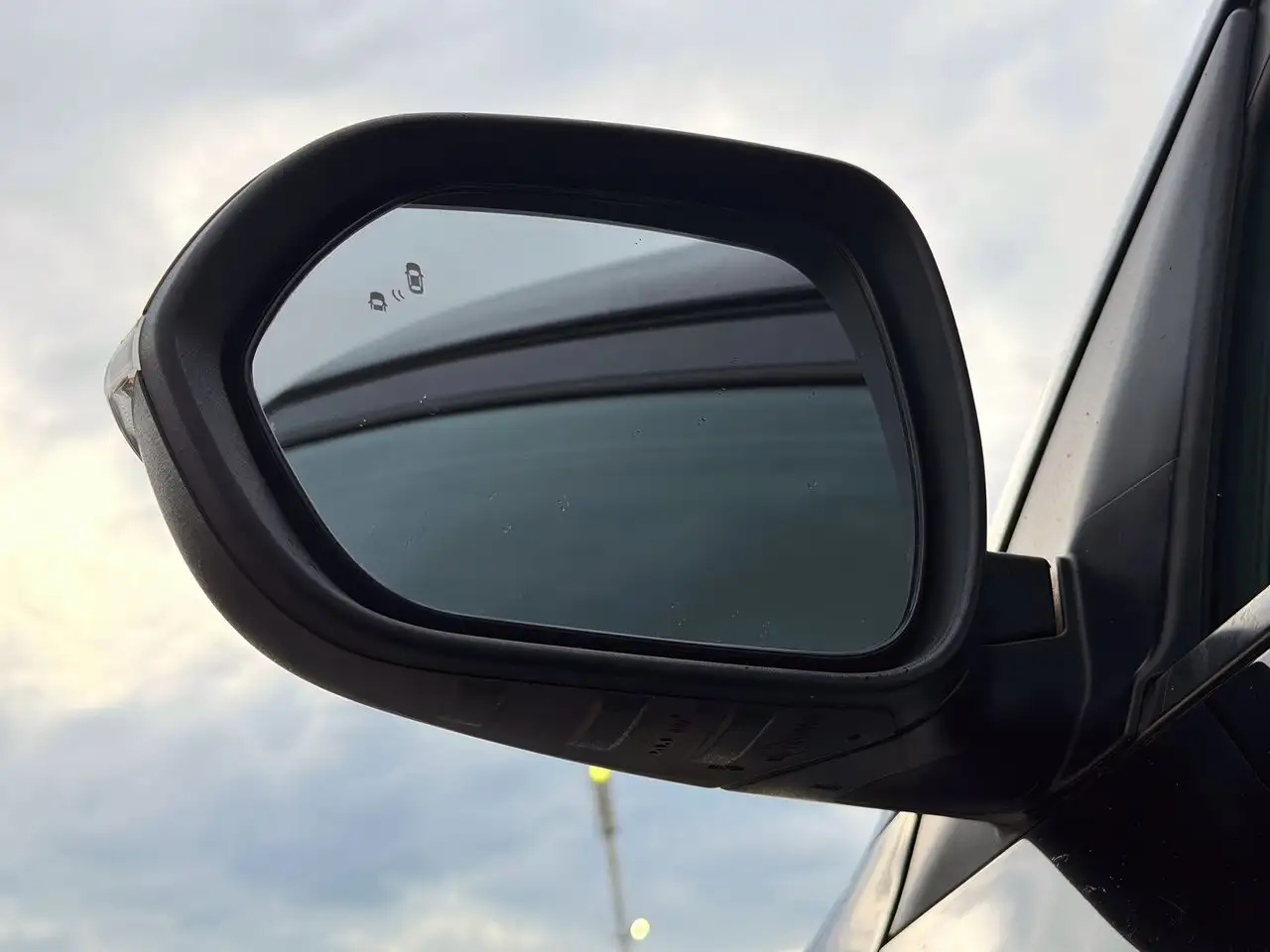 Kia Seltos снимка Kia Seltos
