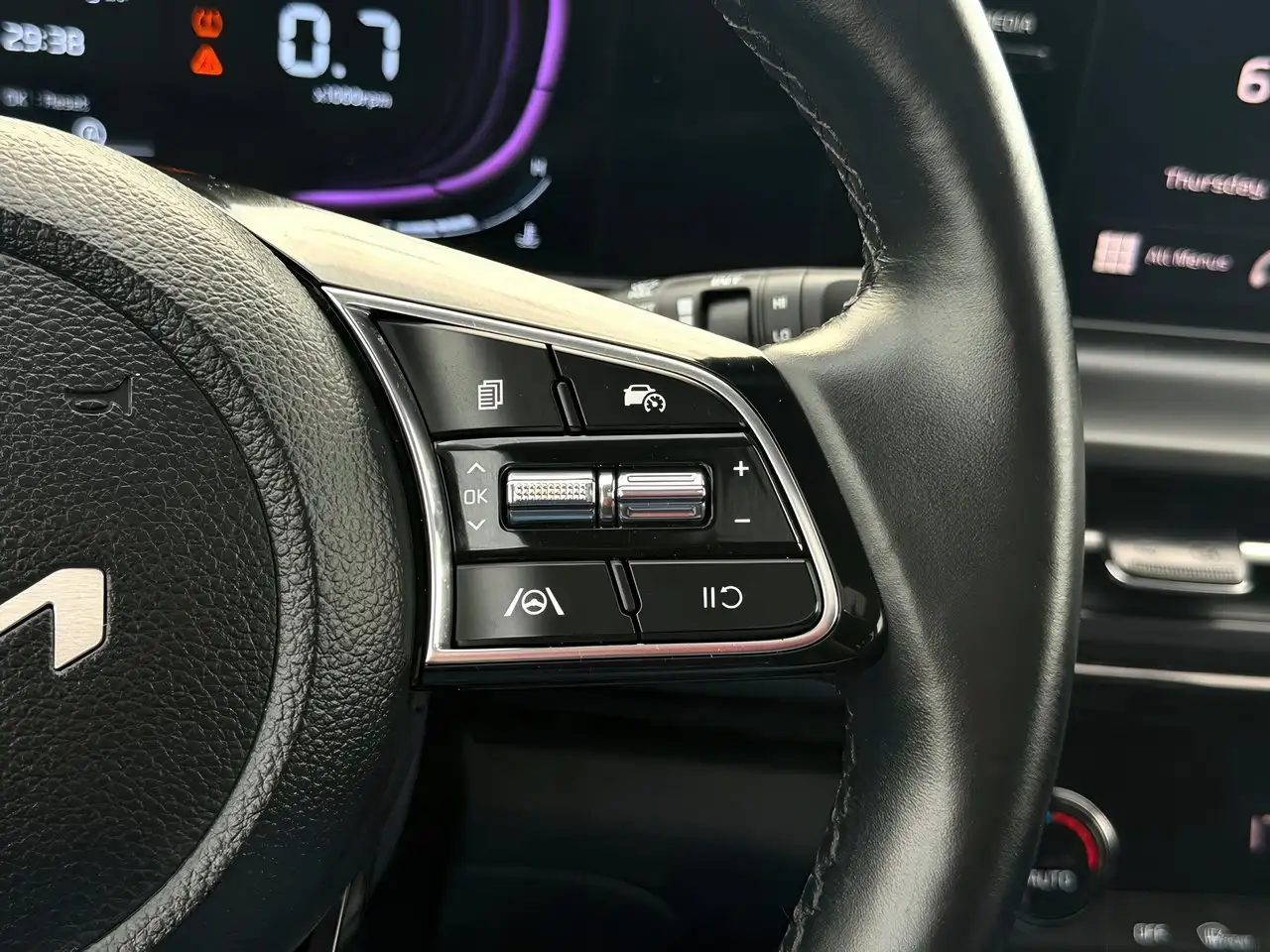 Kia Seltos снимка Kia Seltos