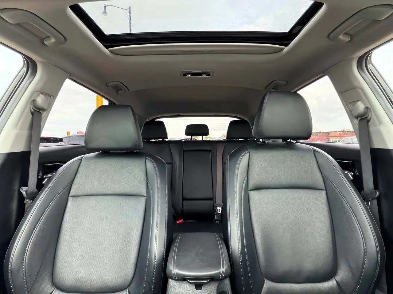 Kia Seltos снимка Kia Seltos
