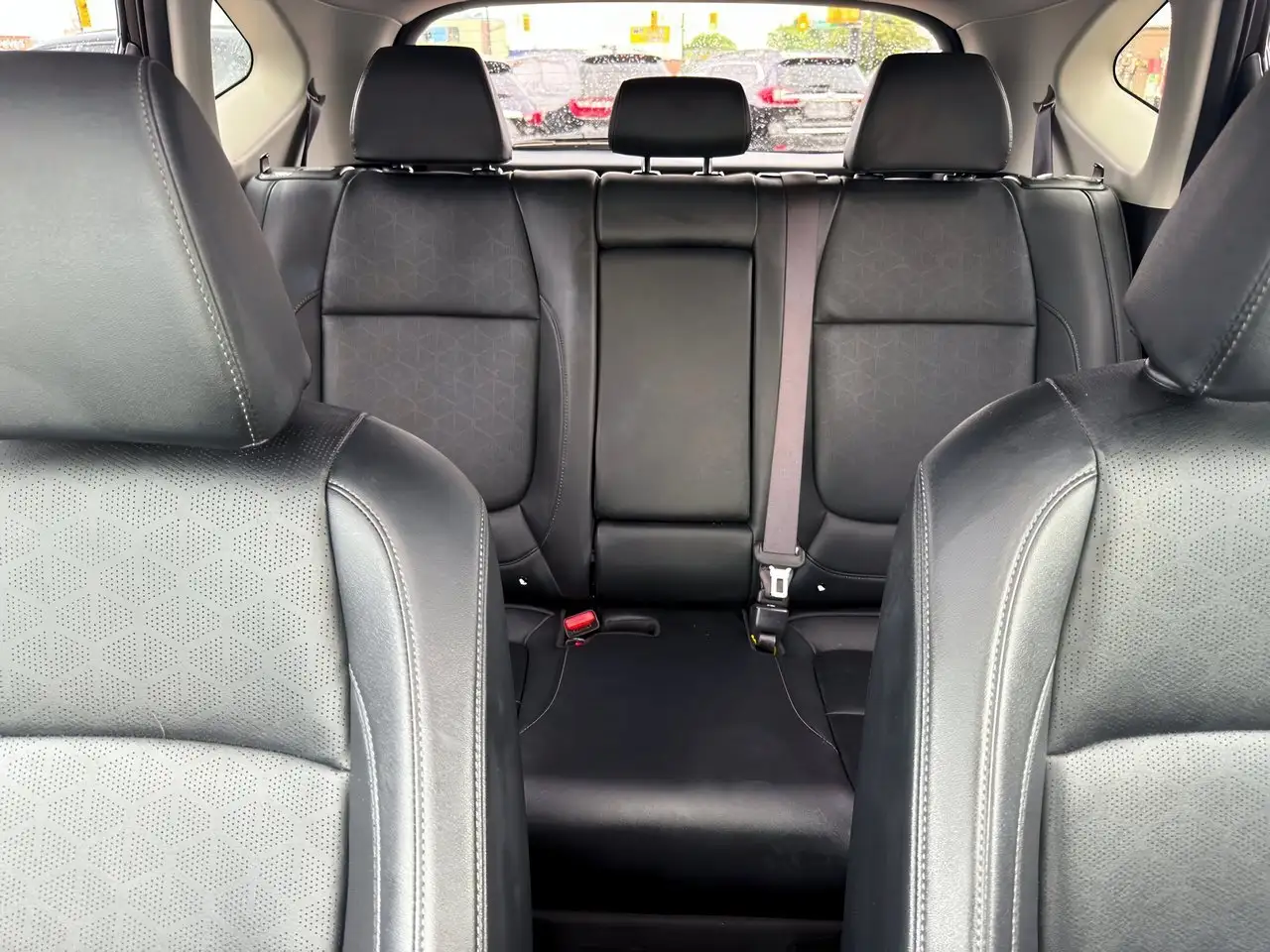 Kia Seltos снимка Kia Seltos