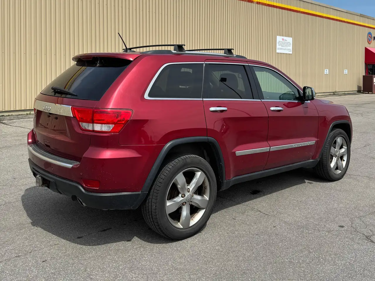 Jeep Grand Cherokee photo Jeep Grand Cherokee