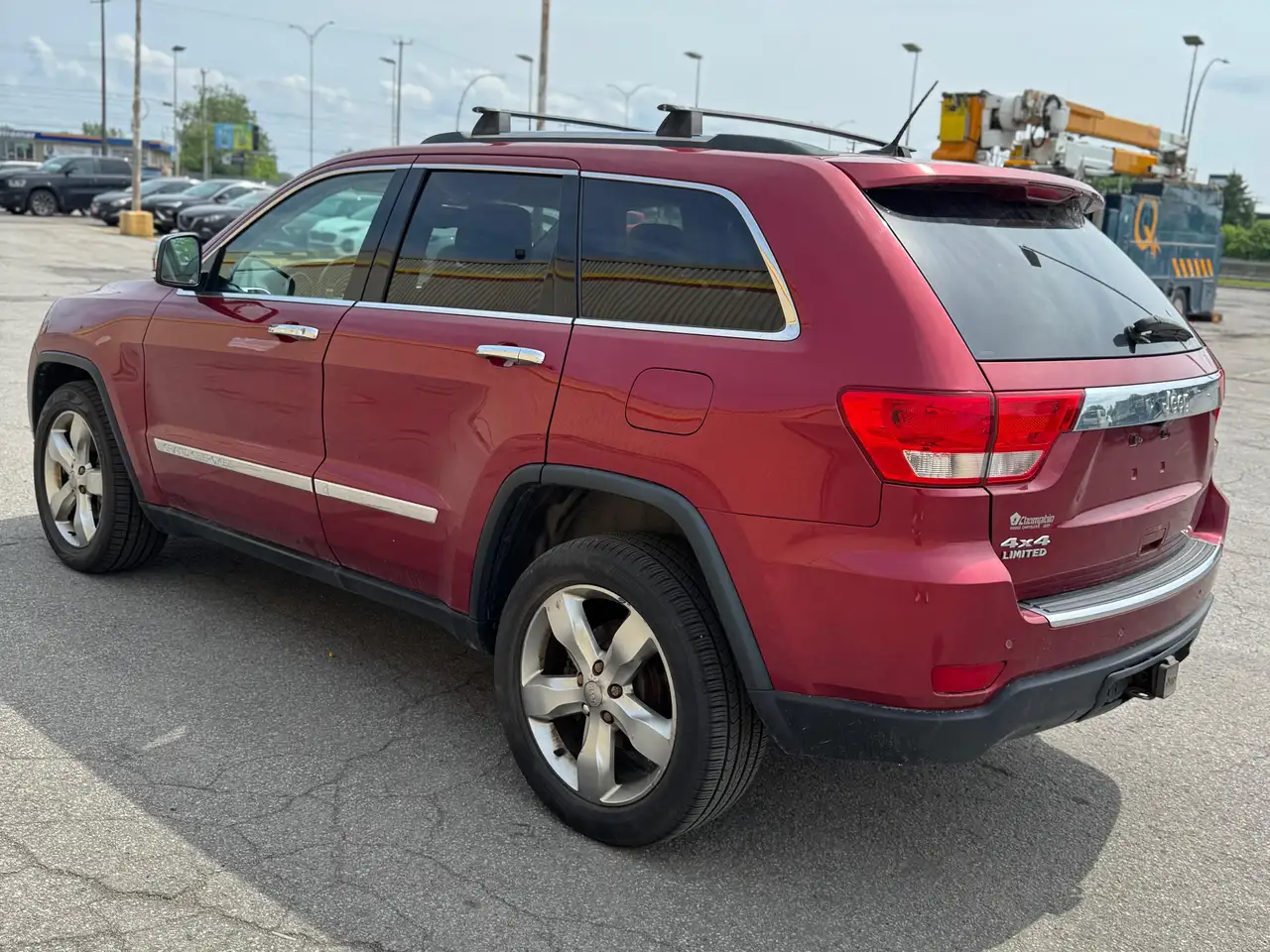 Jeep Grand Cherokee photo Jeep Grand Cherokee