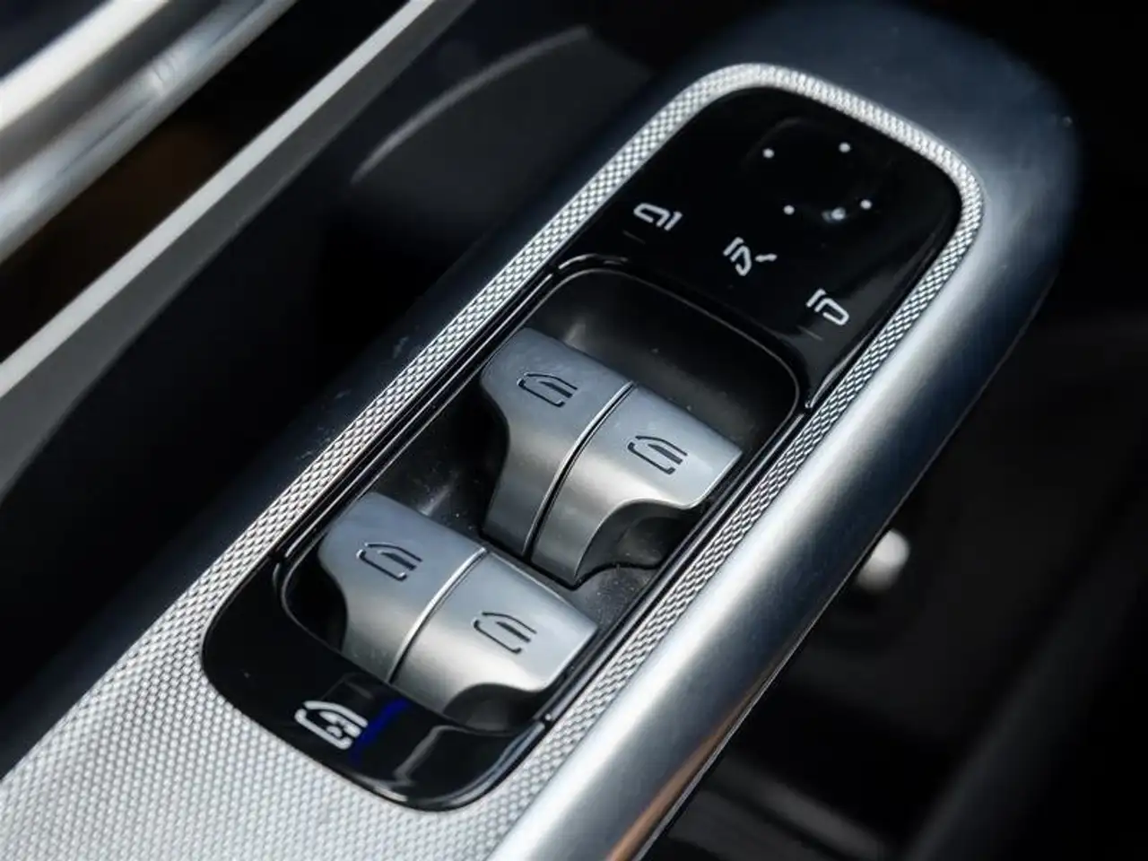 Mercedes-Benz GLC fotografie Mercedes-Benz GLC