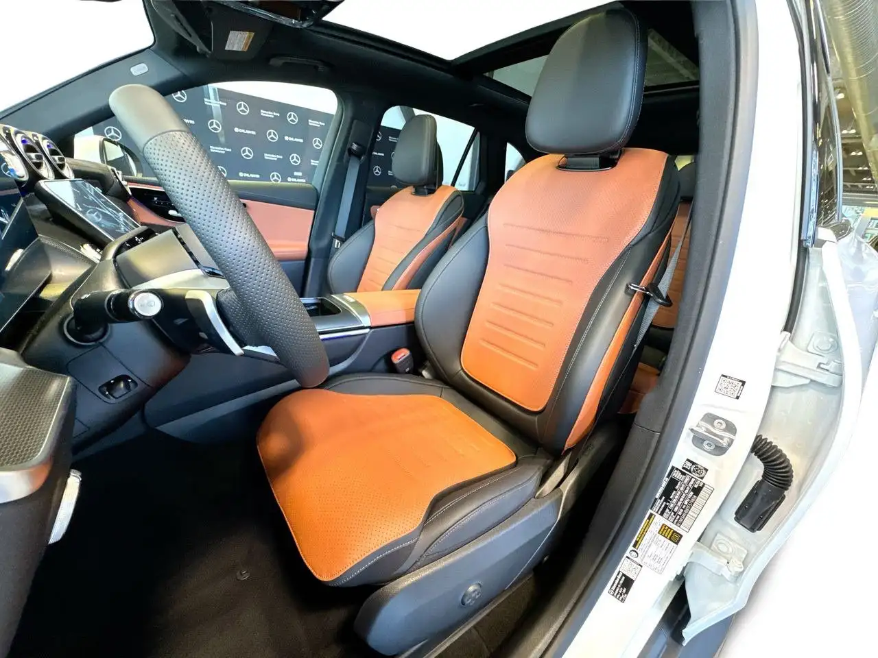 Mercedes-Benz GLC fotografie Mercedes-Benz GLC