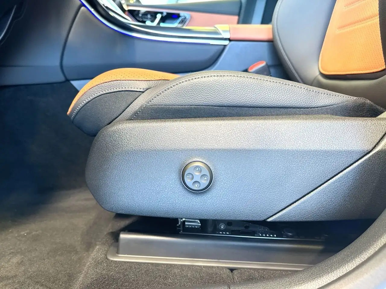 Mercedes-Benz GLC fotografie Mercedes-Benz GLC
