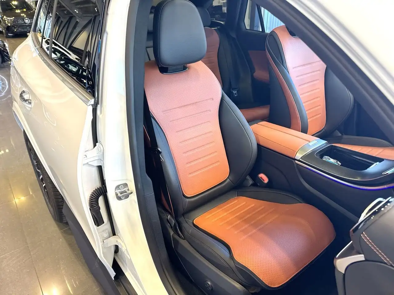 Mercedes-Benz GLC fotografie Mercedes-Benz GLC