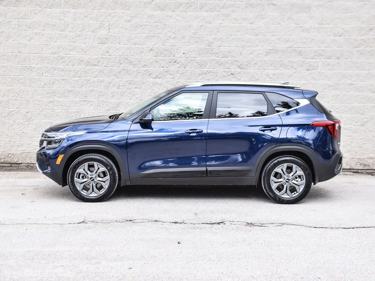 Kia Seltos снимка Kia Seltos