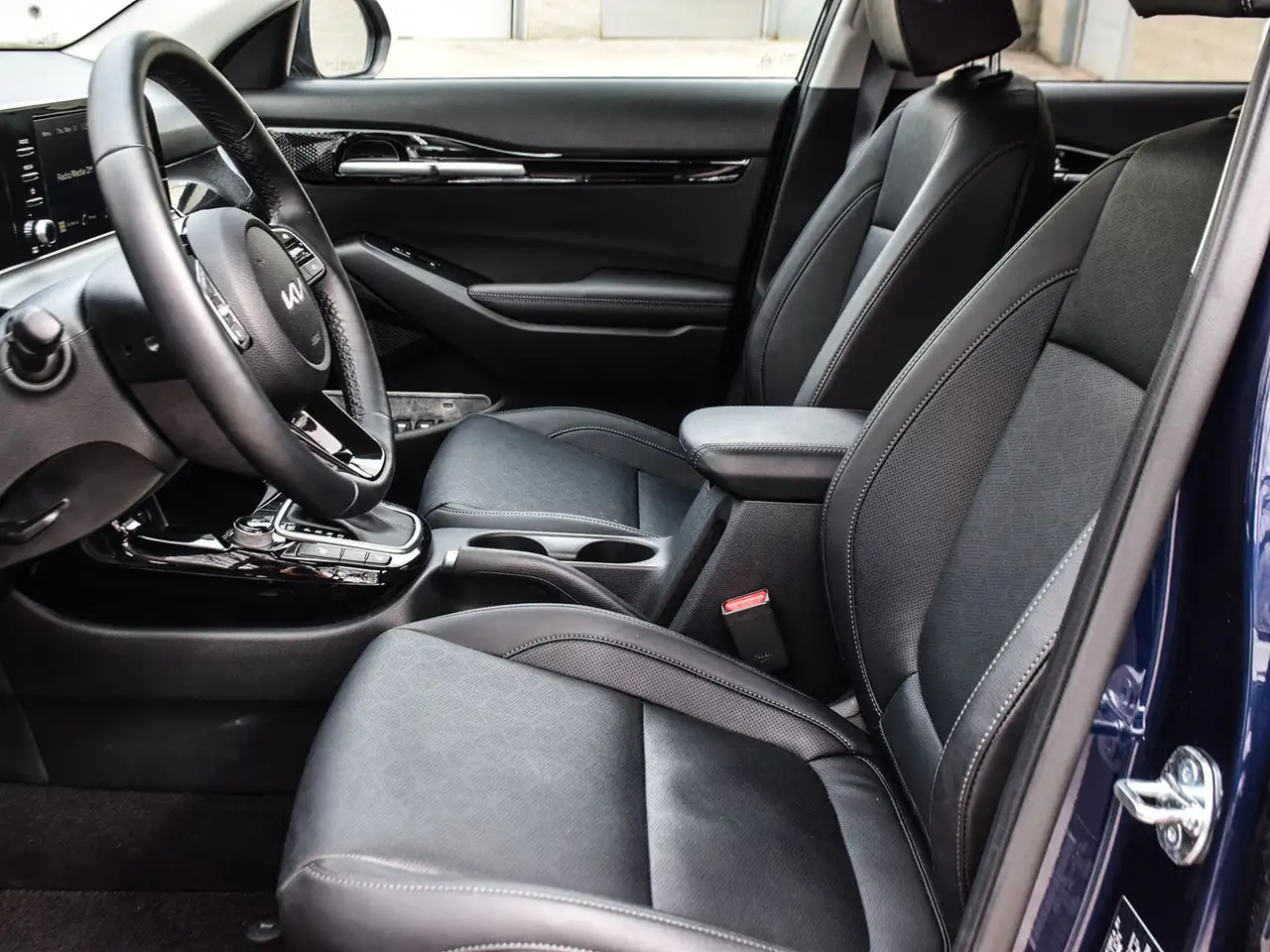 Kia Seltos снимка Kia Seltos
