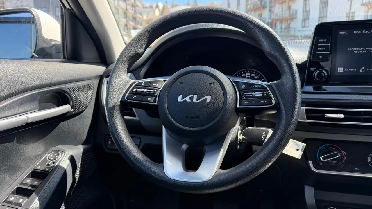 Kia Seltos снимка Kia Seltos