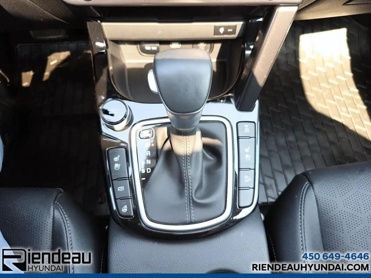 Kia Seltos снимка Kia Seltos