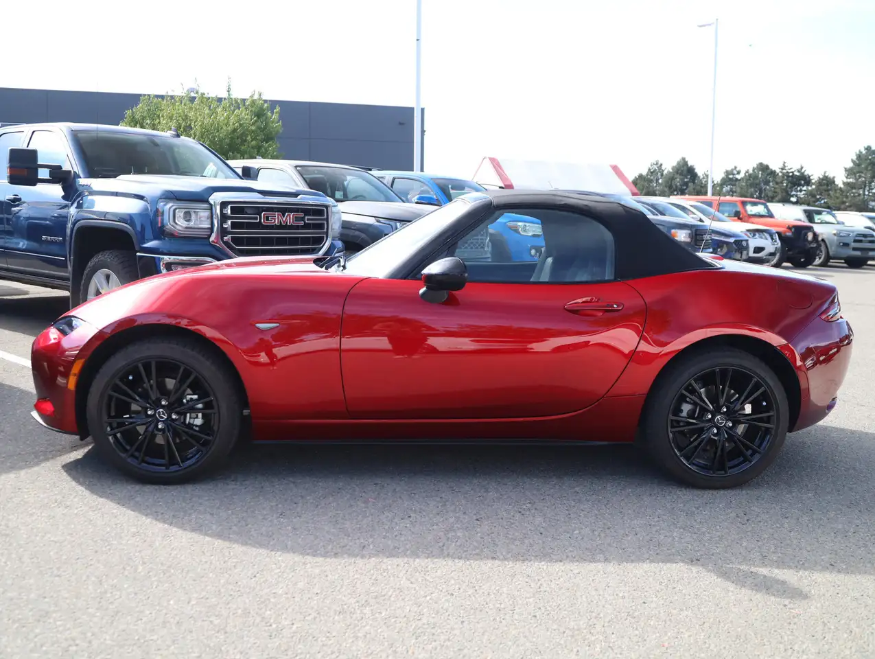 Mazda MX-5 Miata fotografie Mazda MX-5 Miata