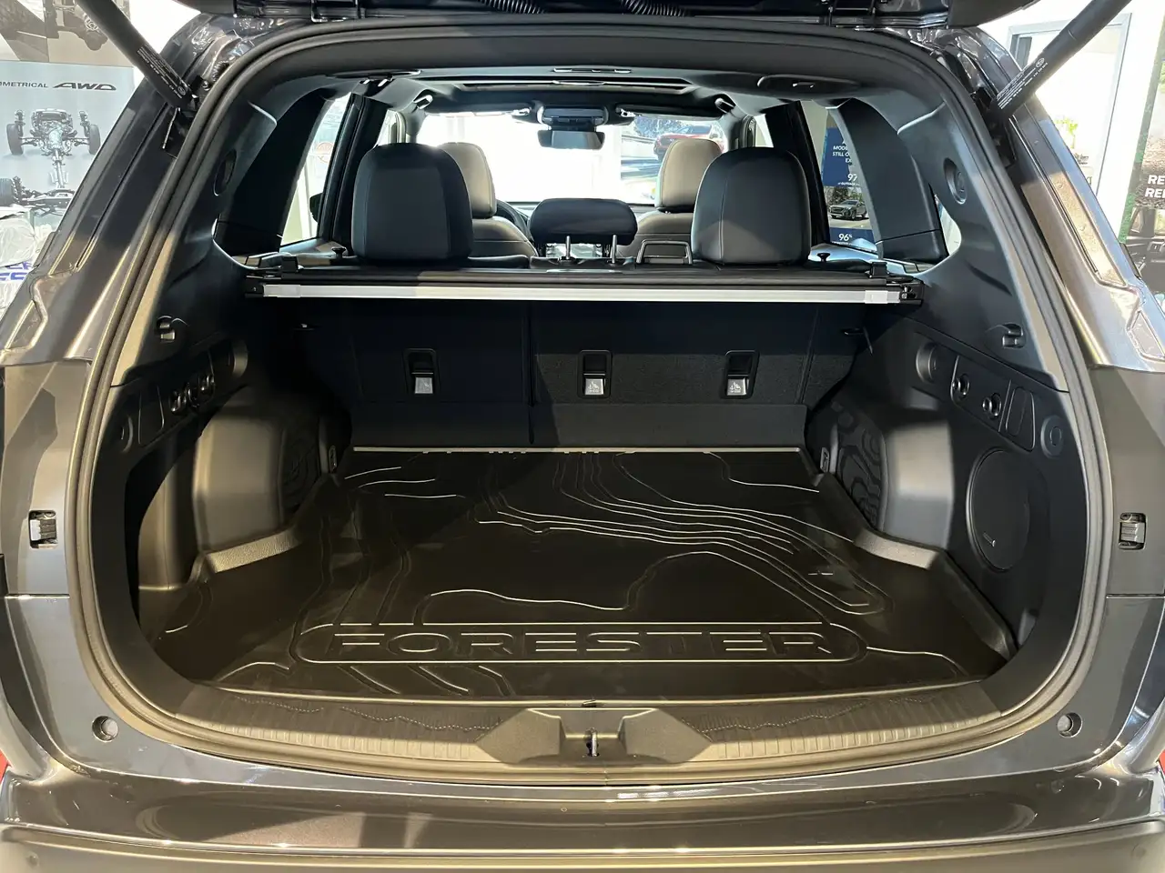 Subaru Forester снимка Subaru Forester