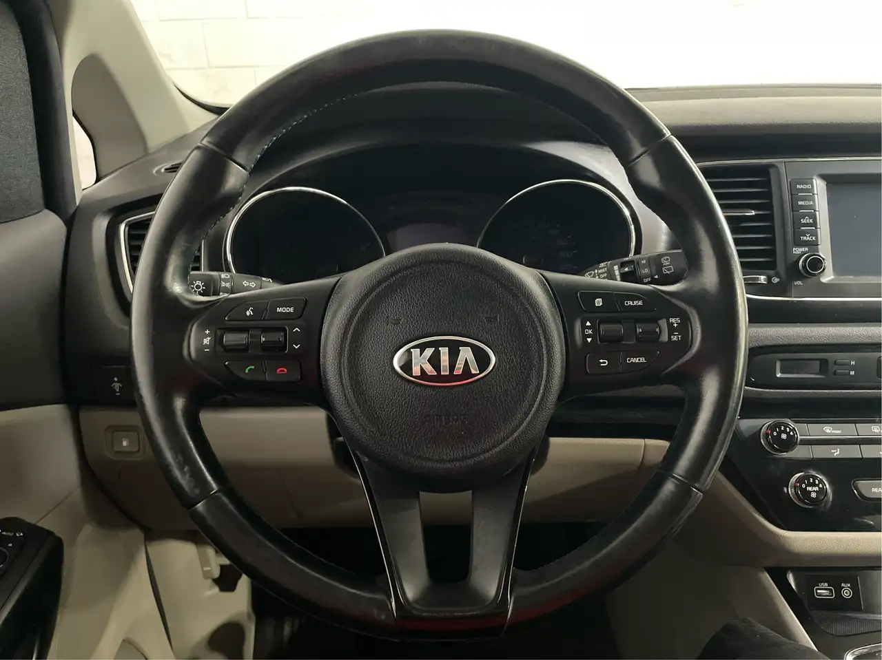 Kia Sedona photo Kia Sedona