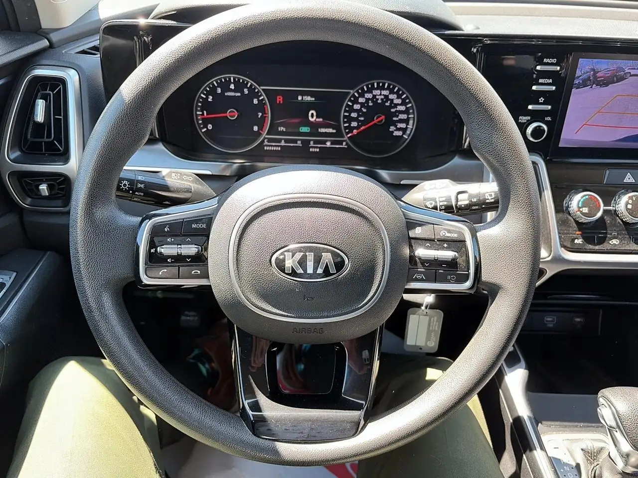 Kia Sorento снимка Kia Sorento