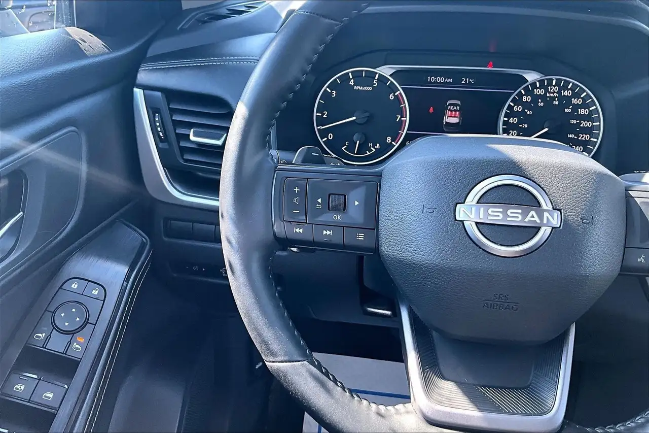 Nissan Rogue photo Nissan Rogue