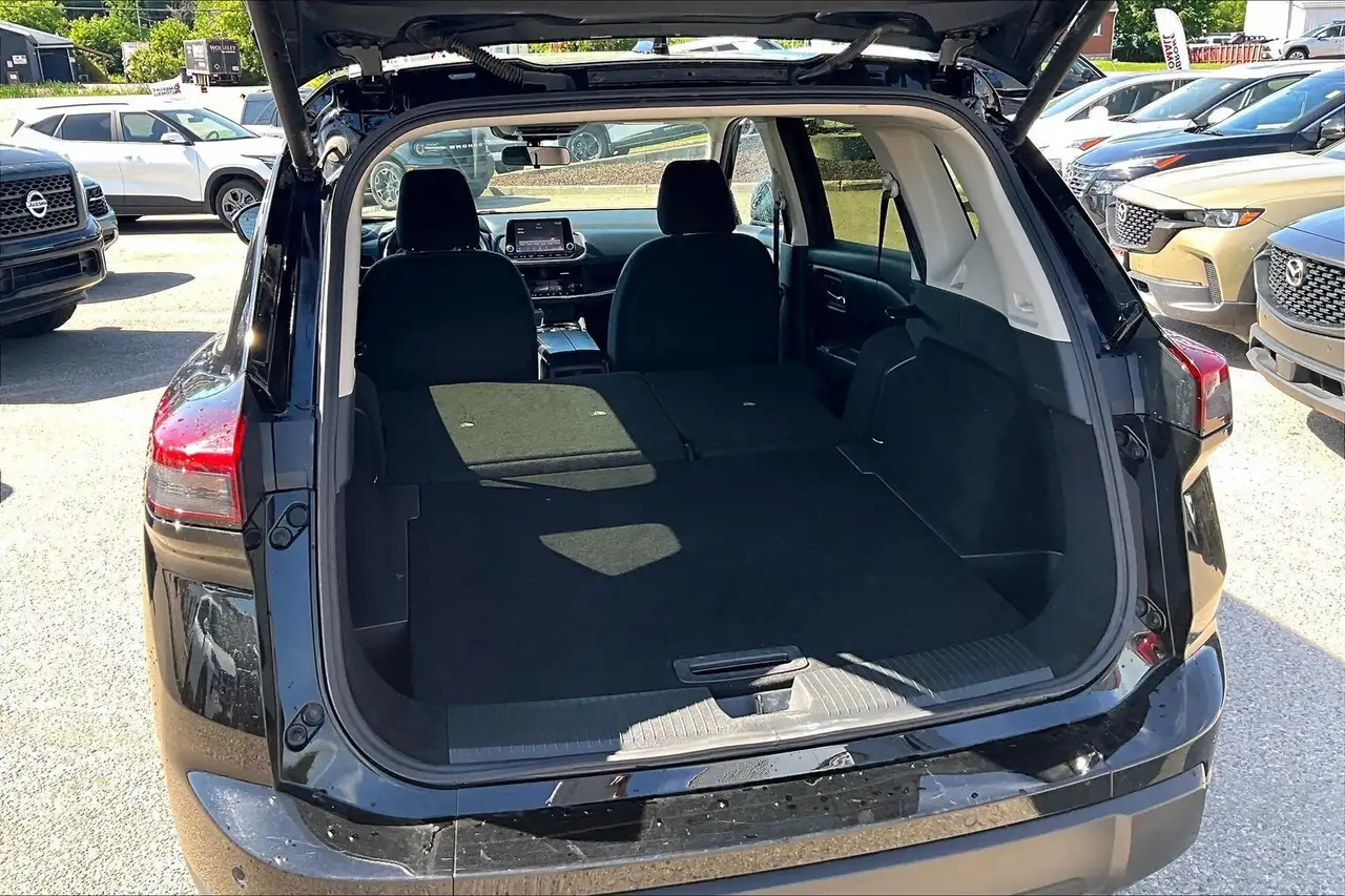 Nissan Rogue photo Nissan Rogue