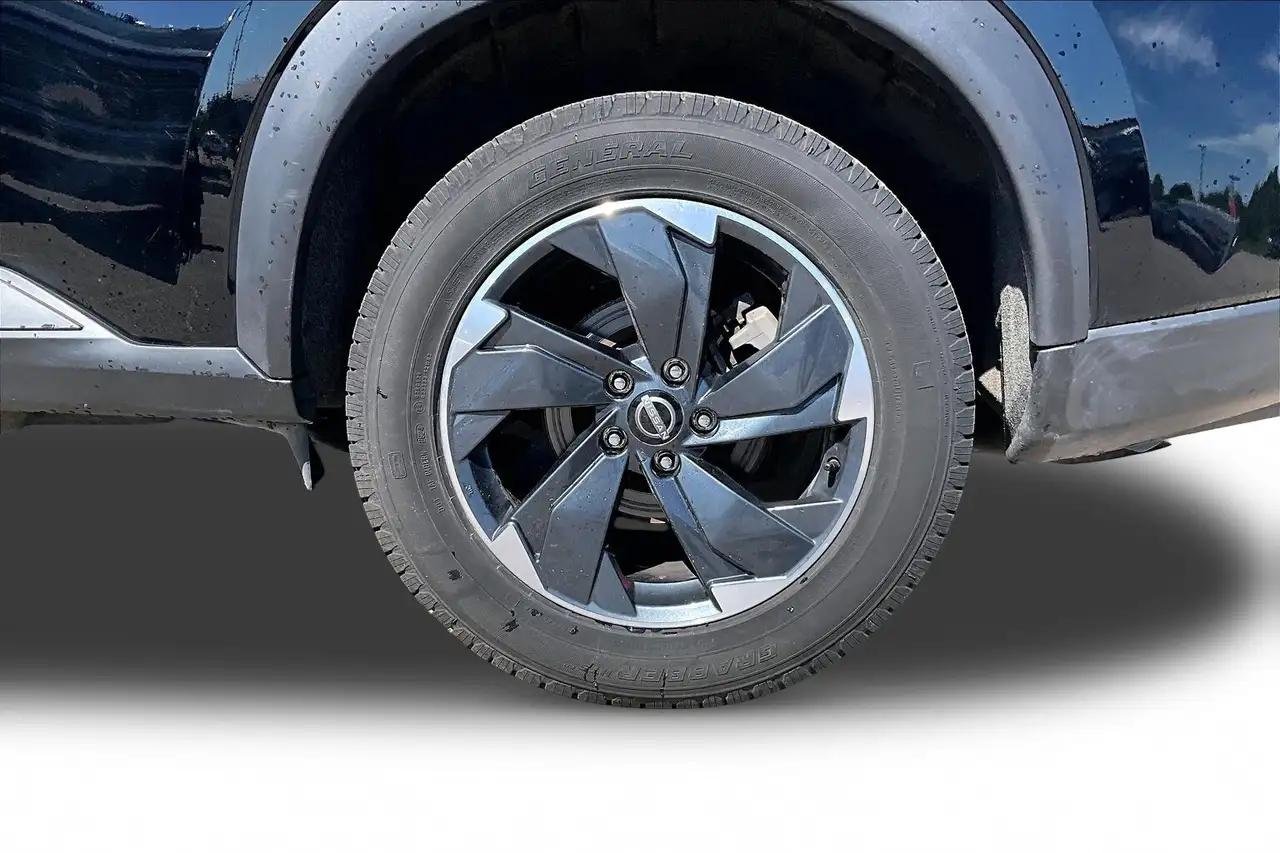 Nissan Rogue photo Nissan Rogue