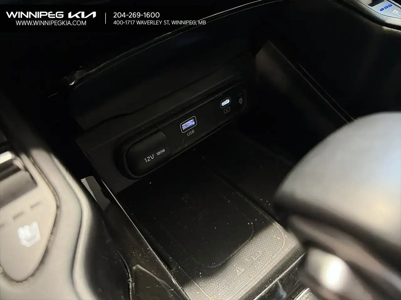Kia Telluride снимка Kia Telluride