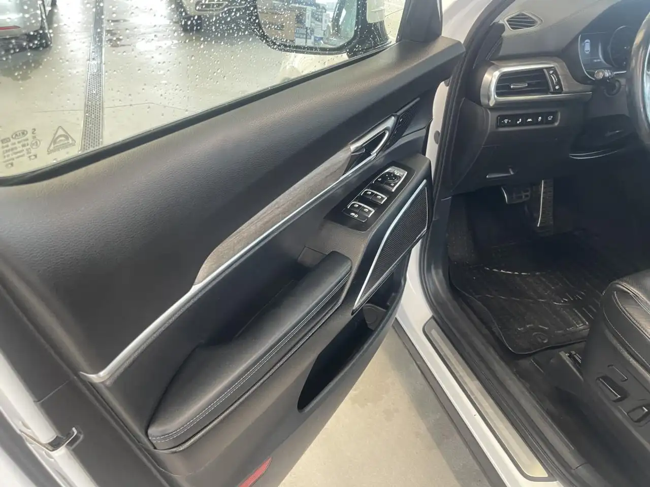 Kia Telluride снимка Kia Telluride