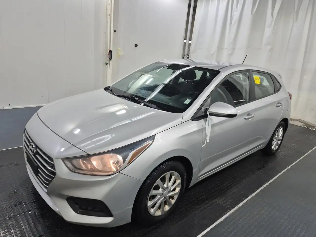 Hyundai ACCENT снимка Hyundai ACCENT