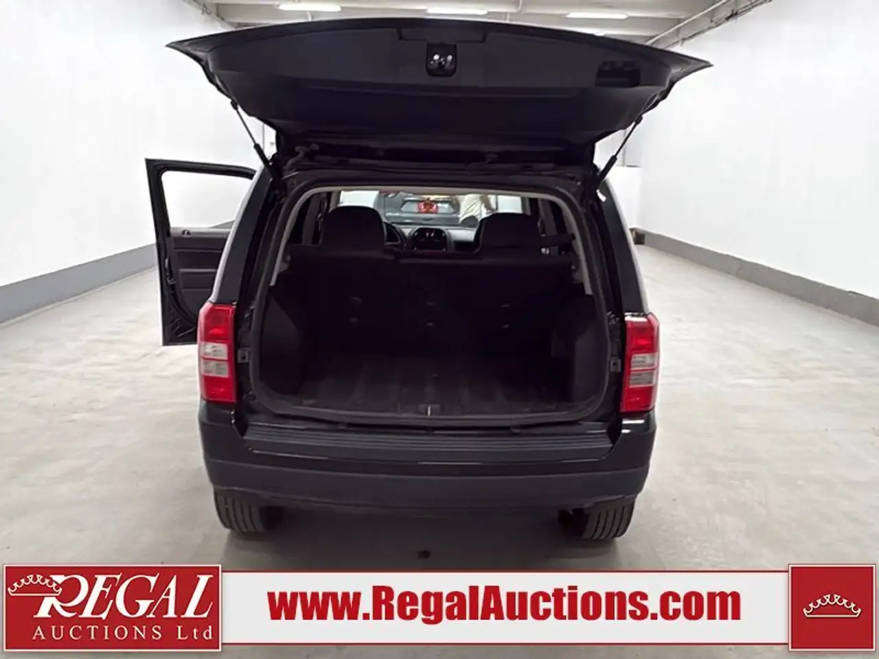 Jeep Patriot снимка Jeep Patriot