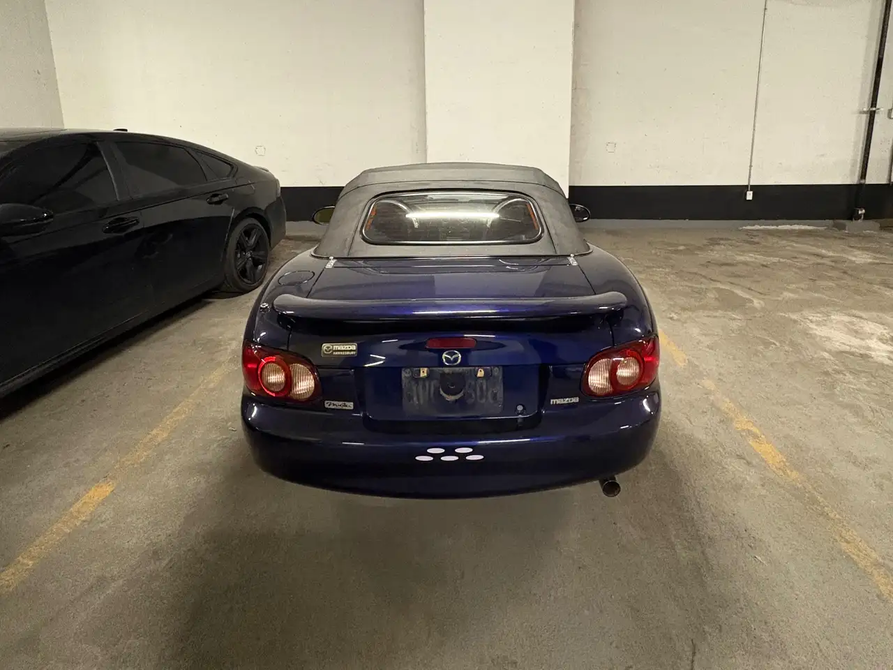 Mazda MX-5 Miata photo Mazda MX-5 Miata