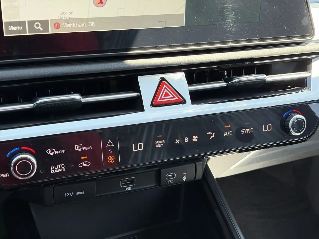 Kia Niro снимка Kia Niro