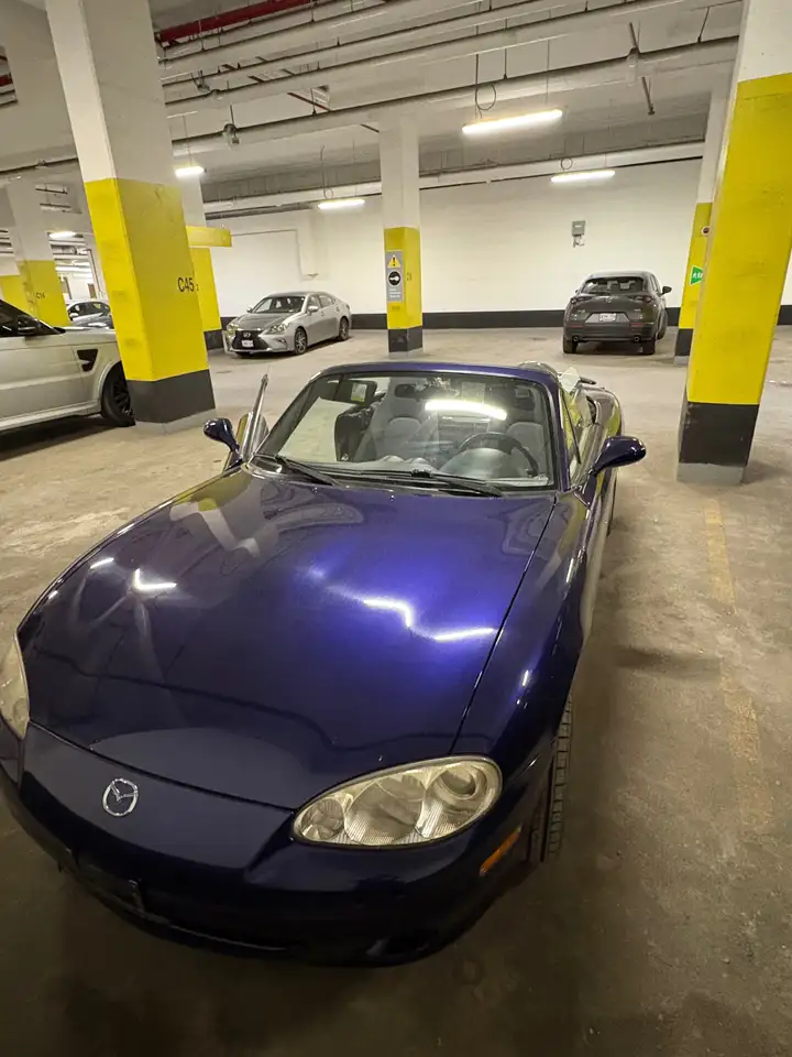 Mazda MX-5 Miata photo Mazda MX-5 Miata