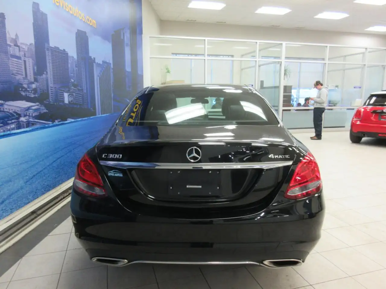 Mercedes-Benz C-Class снимка Mercedes-Benz C-Class