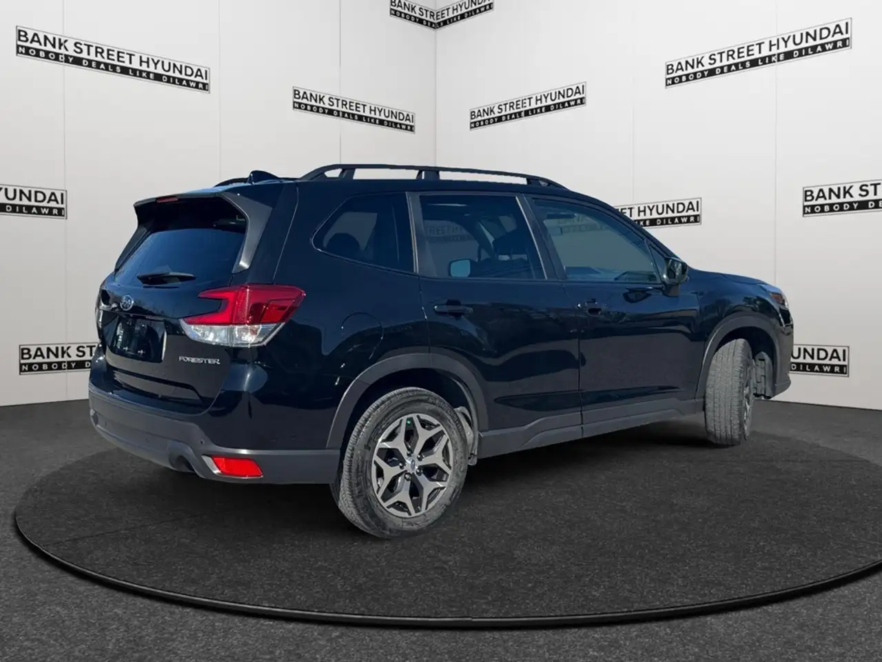 Subaru Forester снимка Subaru Forester